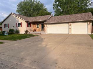 434 Fridell Cres, Red Wing, MN 55066