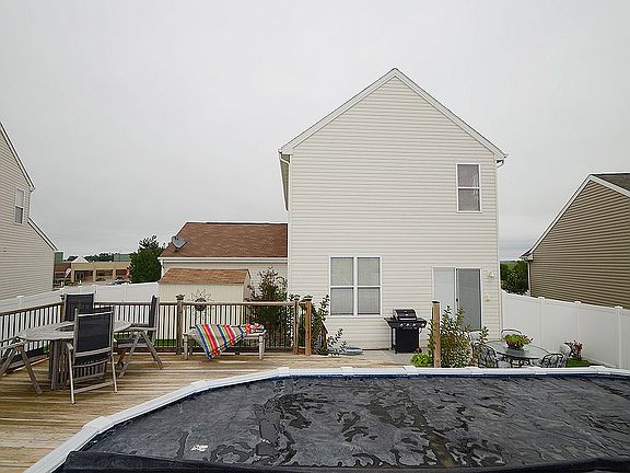 2nd image of 11280 Northridge Dr