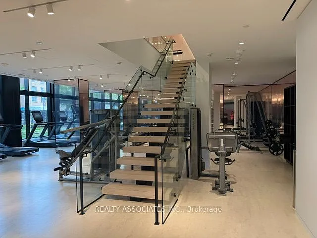 110 Broadway Ave S #321 — Photo 34