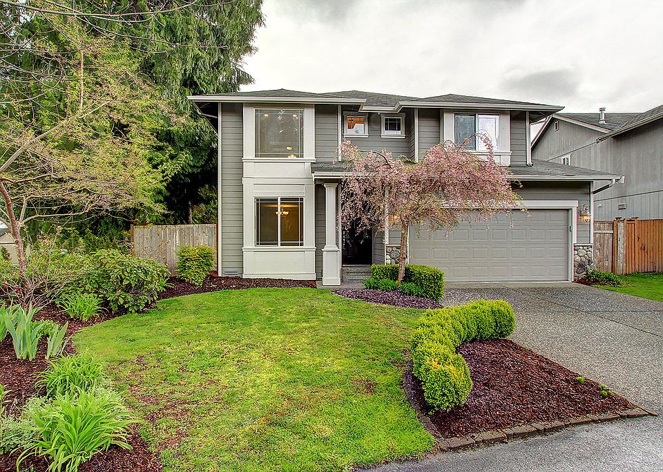 1st image of 3 119th Dr SE