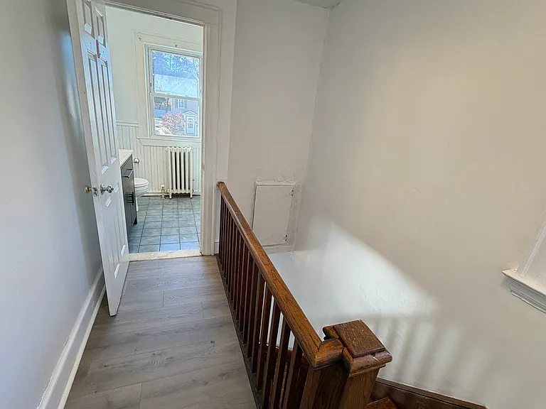 273 Peck Ave — Photo 16