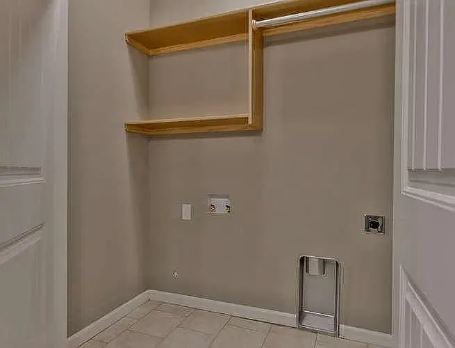 3 bed, 1240 sqft, $1,595 — Photo 2