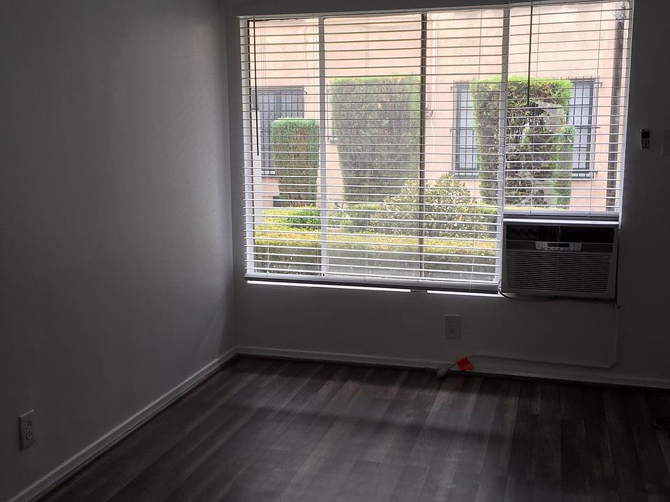 2nd image of 618 Hauser Blvd #3