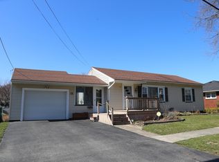 91 Clayton St, Rochester, NY 14612