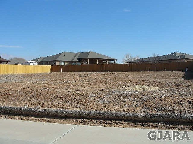 1st image of 2169 Peregrine Ct