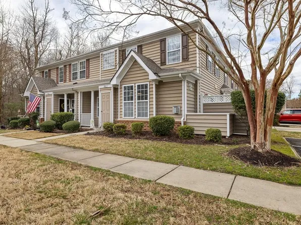 201 Ellis Dr, Yorktown, VA 23692