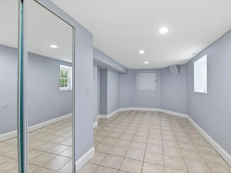 2117 N Humboldt Blvd #G — Photo 6