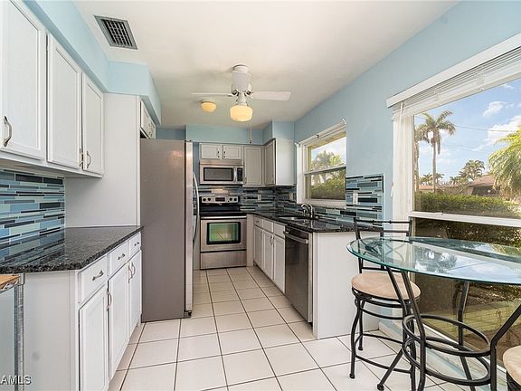 2nd image of 2811 SE 18th Ct