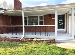 10 NW 43rd St, Kansas City, MO 64116