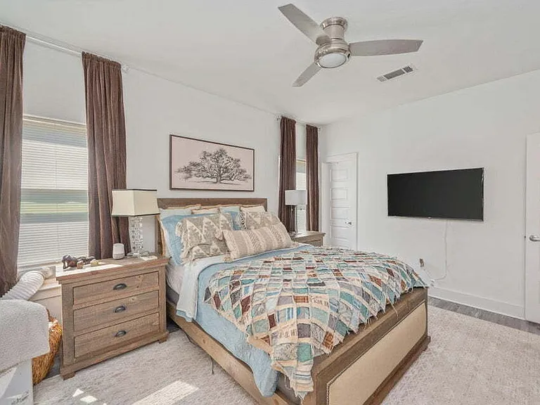 150 E Hibiscus Ave — Photo 14