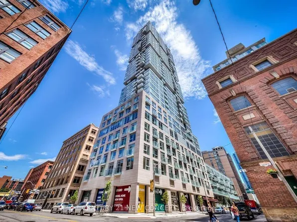 30 Nelson St #1104, Toronto, ON M5V 0H5