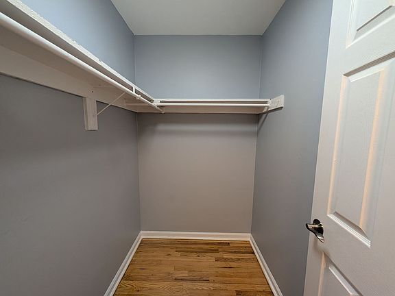 4th image of 508 5th Ave APT 12A