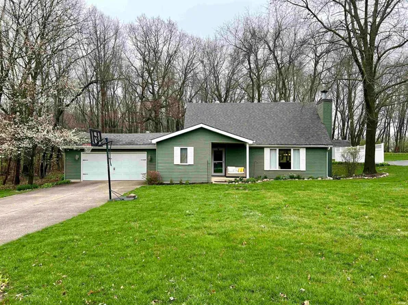 1390 W 6th St, Rochester, IN 46975
