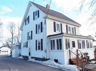 56 6th St, Bangor, ME 04401