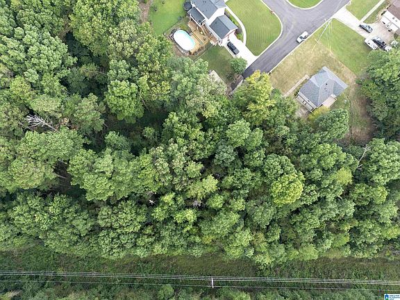 2nd image of 3979 Fieldstone Dr #0