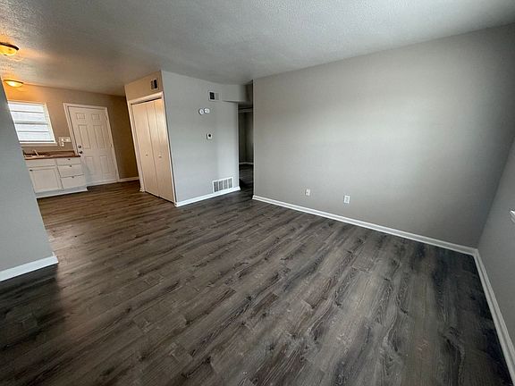 5th image of 7313 N Moberly Dr APT B