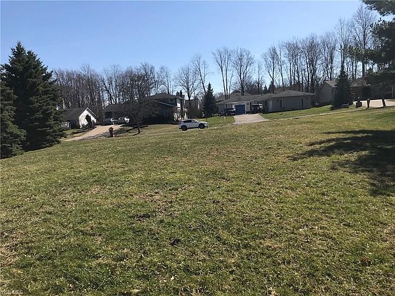 5th image of Panorama Dr Seven Hills Oh #44131