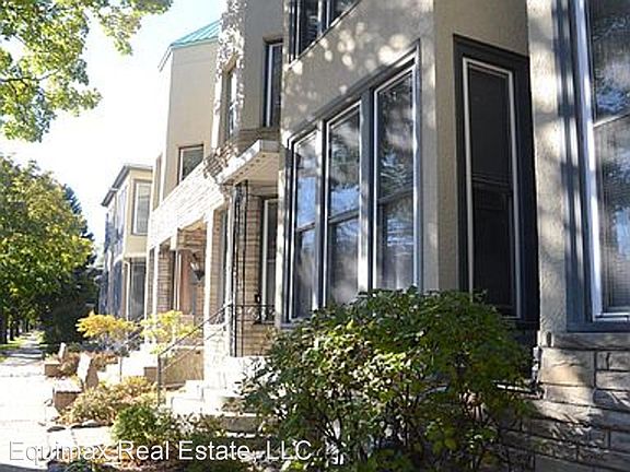 2nd image of 93 Victoria St S #732f5af3d