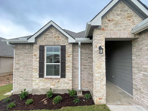 3rd image of 6912 Llano Dr