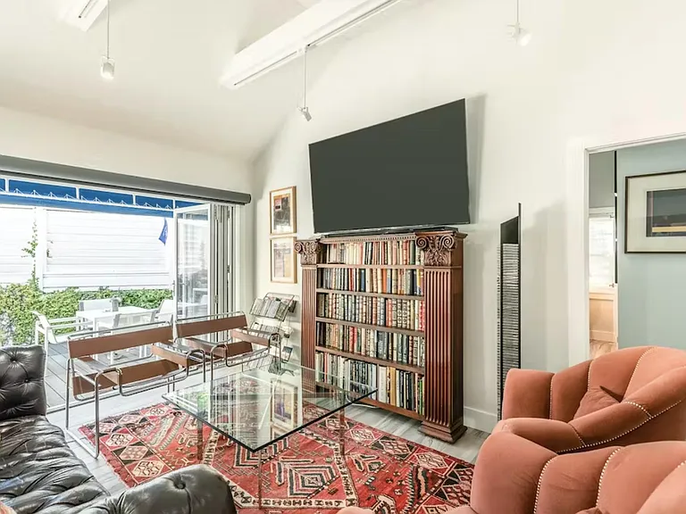 629 Elizabeth St — Photo 19