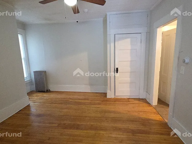 46 E Main St #2 — Photo 10
