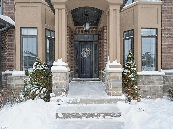 4th image of 263 Chestnut Rdg