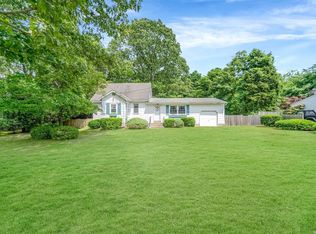 67 Holbrook Rd, Centereach, NY 11720