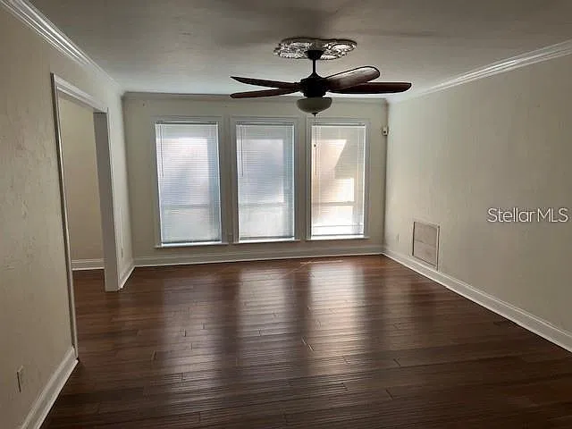 4 bed, 3.5 bath, 2805 sqft, $3,495 — Photo 3