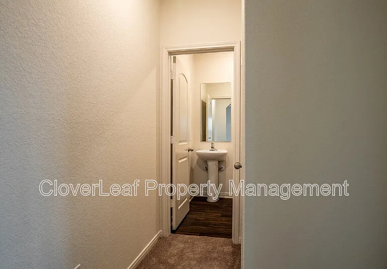 4031 Trail De Paris — Photo 32