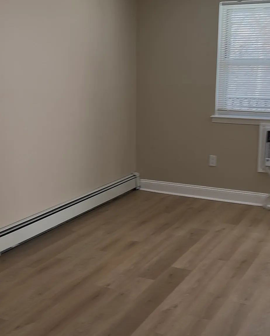 13 Cresthill Dr — Photo 3