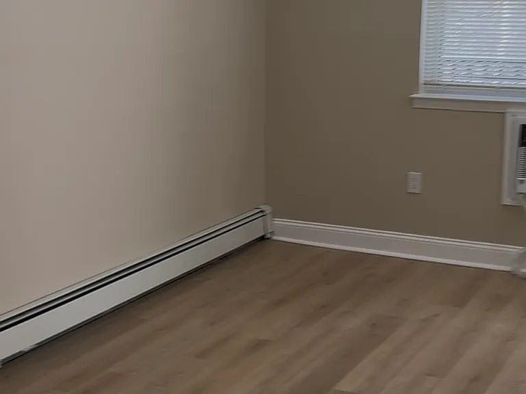 13 Cresthill Dr — Photo 3