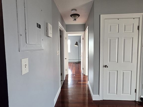 5th image of 191 Commercial St APT 301