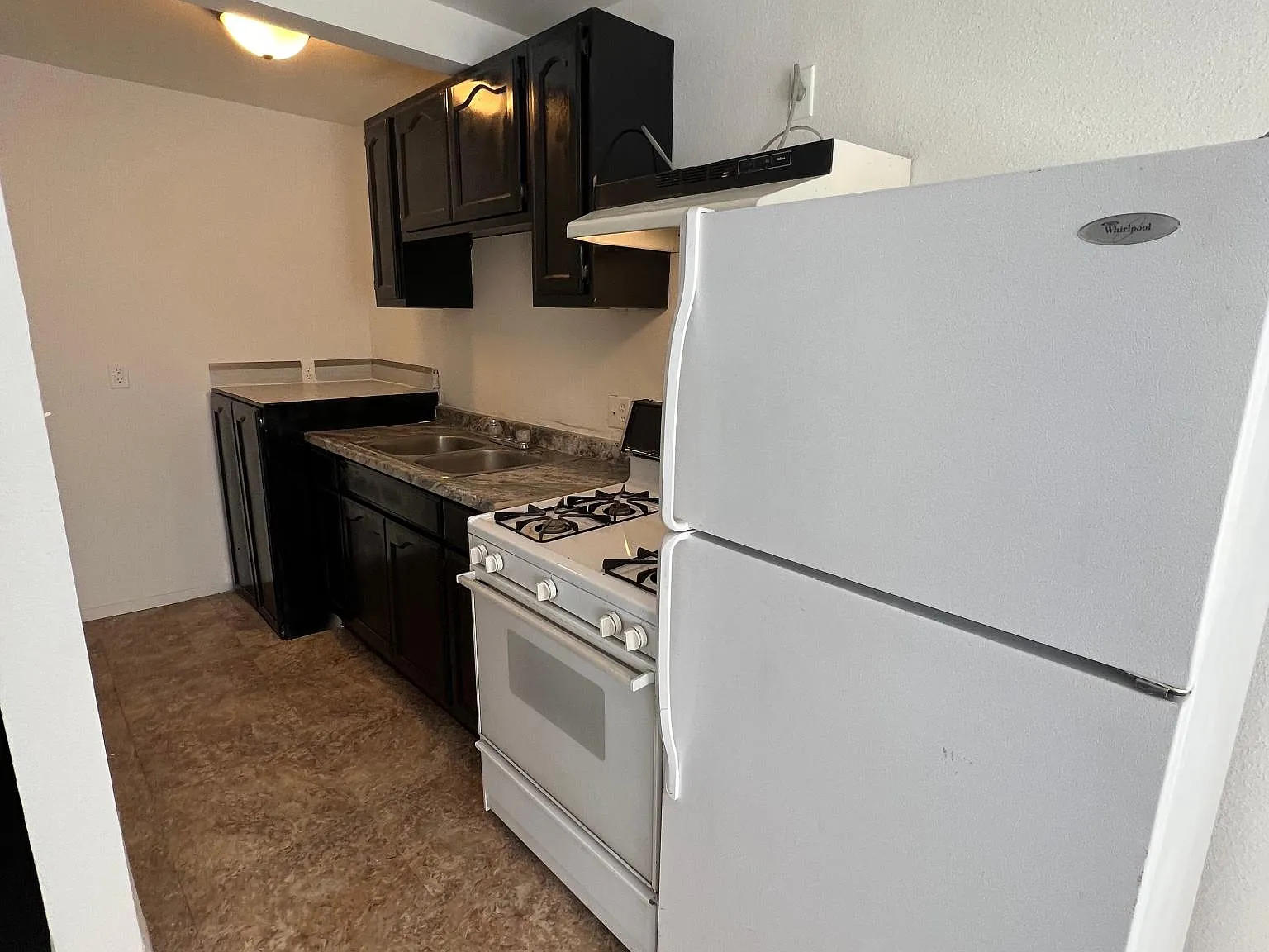 1708 Fairfield Ave — Photo 4