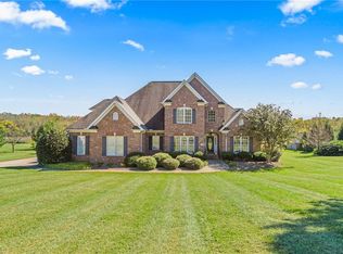 5808 Crutchfield Farm Rd, Oak Ridge, NC 27310
