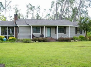371 Burketts Ferry Rd, Hazlehurst, GA 31539