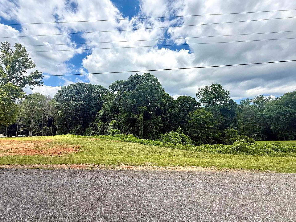 1st image of 624 Pearson Town Rd