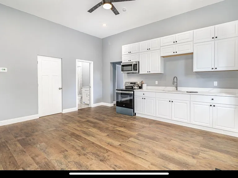 768 Highland Ave — Photo 2