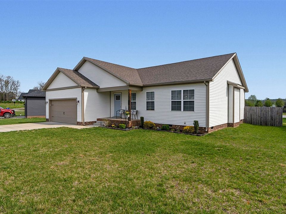 1st image of 3064 Laredo Dr