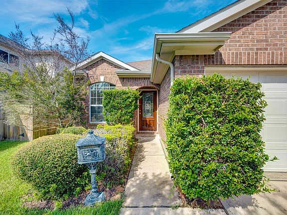 4th image of 6430 Tea Tree Dr