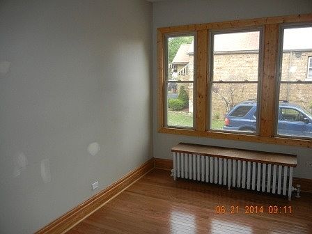 3rd image of 12833 Winchester Ave