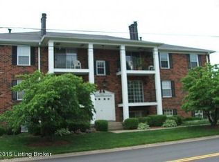 3301 Colonial Manor Cir UNIT 3A, Louisville, KY 40218