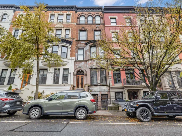 130 West 81st Street image 18 of 19