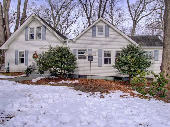 94 Topanemus Lane, Freehold, NJ 07728