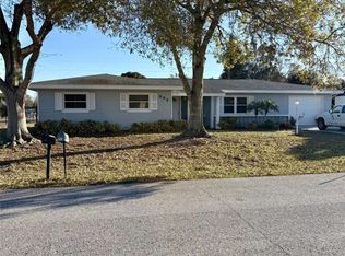 302 Swallow Ave, Sebring, FL 33870