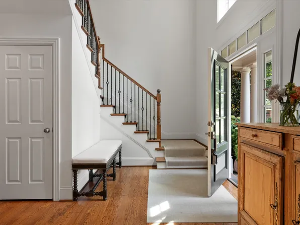 624 Burghley Ln, Franklin, TN 37064