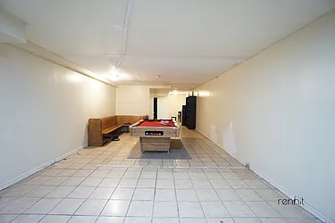 Rented by Rennit Inc.