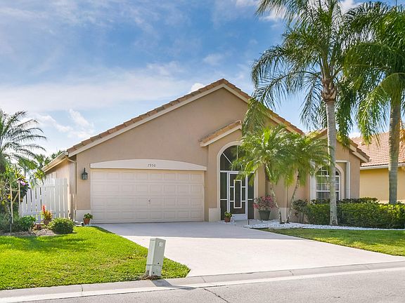 Home For Sale In Newport Cove
