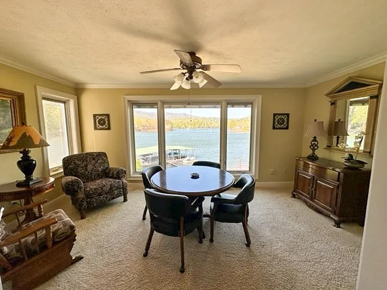 662 Waters Edge Cv — Photo 11