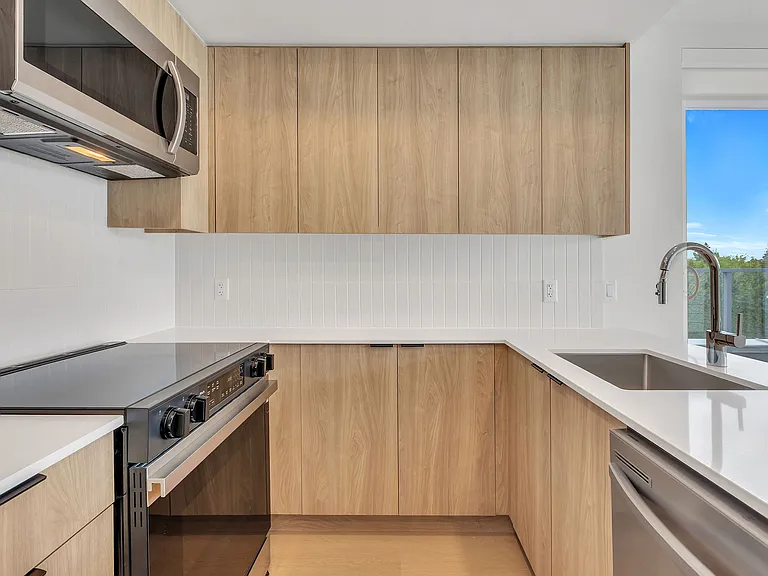 1490 W 32nd Ave — Photo 54