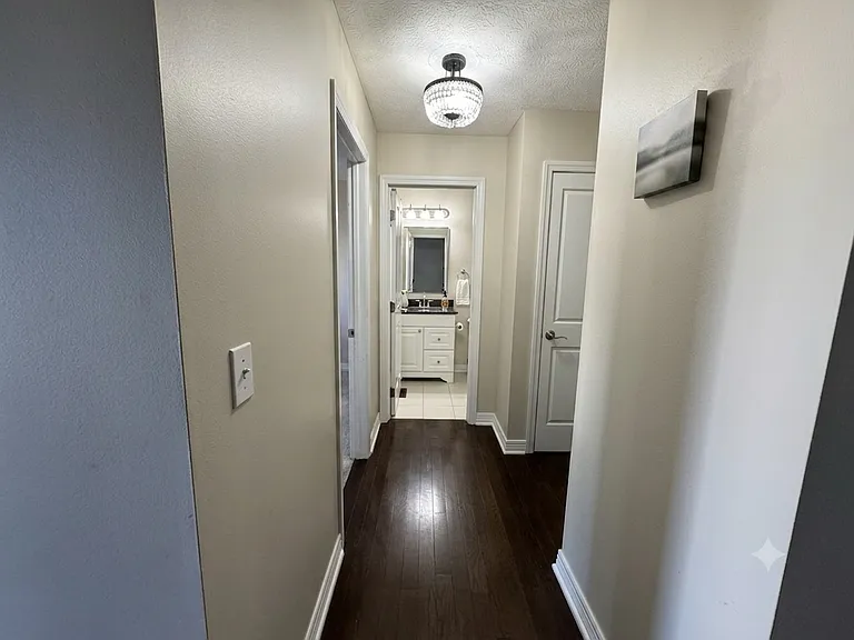 8833 Meadow Grass Ln — Photo 3